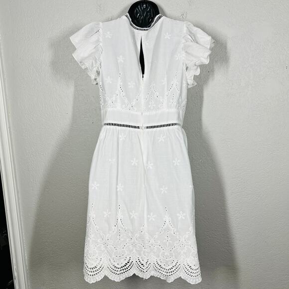 NEW! Runway Paris Flutter Sleeve Dress Cutout White Eyelet Trim - M - Picture 3 of 4